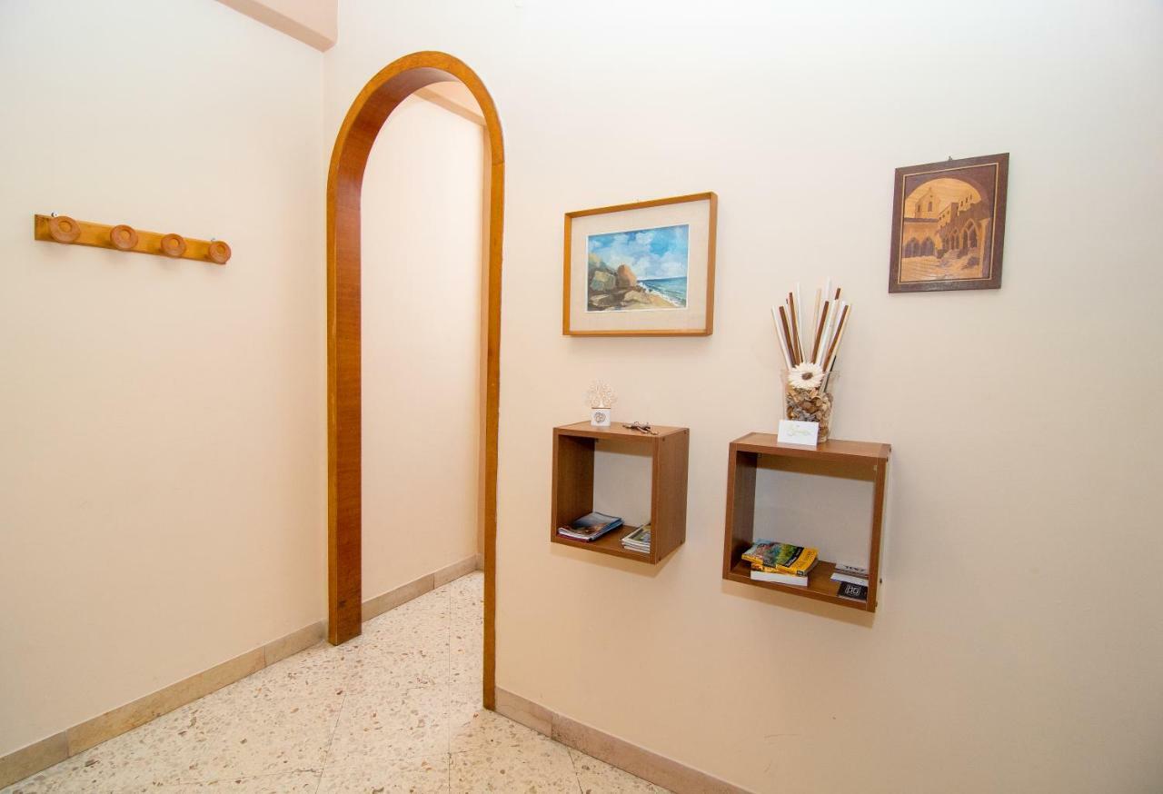 B&B Syrentum Sorrento Bagian luar foto